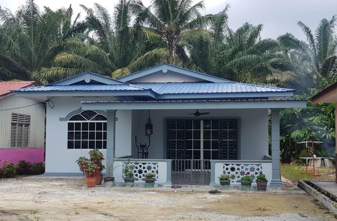 Atocha Homestay - Terong@Taiping Kampong Salak Ngoại thất bức ảnh